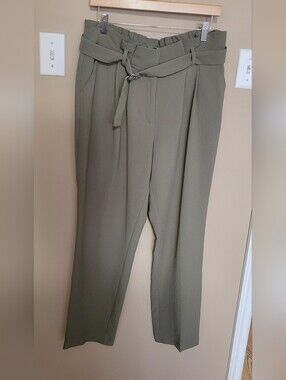 💜2 for $10💜 Bundle and save High-Rise Paperbag Waist Trousers - Olive